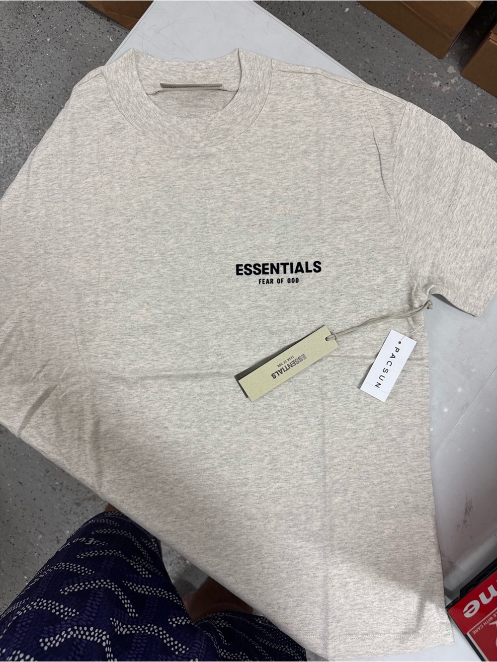 Fear of God Essentials T-Shirt Size S Brand New With Tags